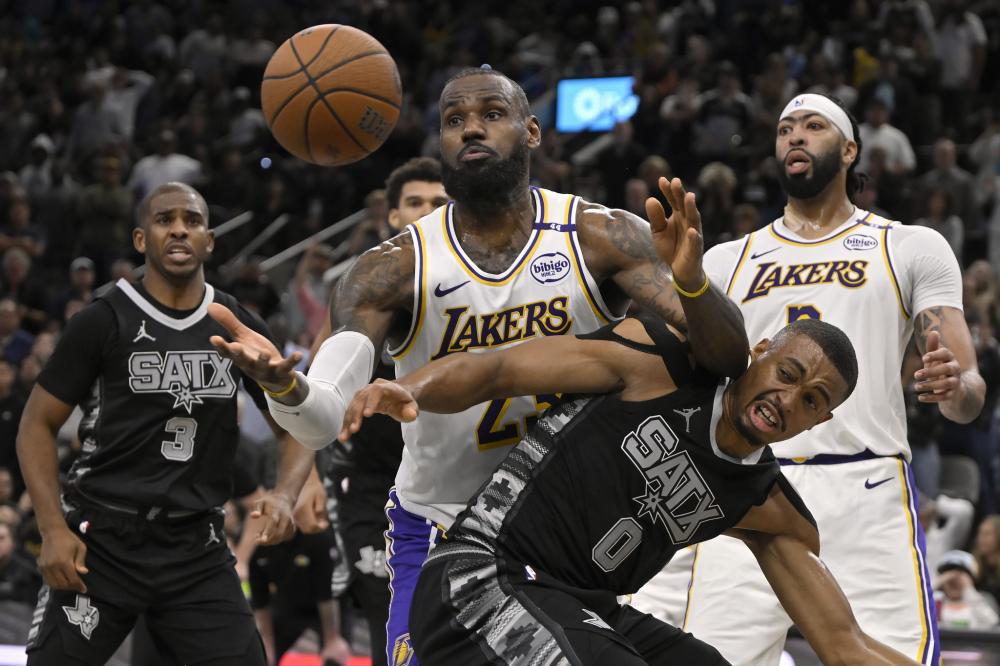 来的比赛奠 来的比赛奠