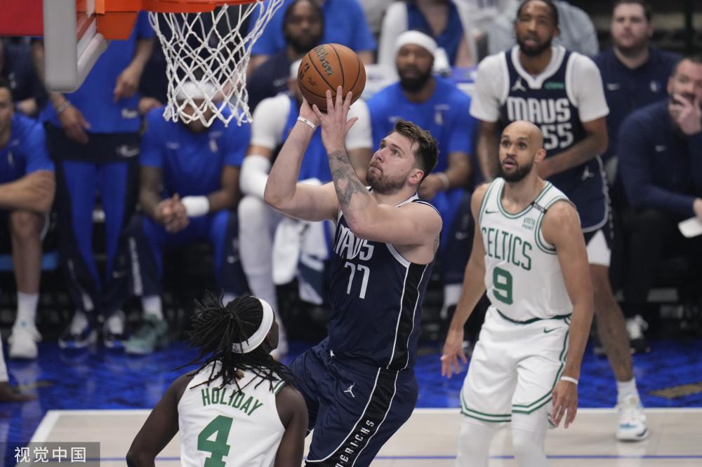 在进攻路线 在进攻路线